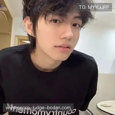 束阔宸
